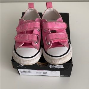 Converse chuck Taylor double strap sneaker